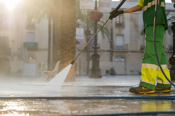 Best Building Exterior Washing  in Emerald Bay, TX
